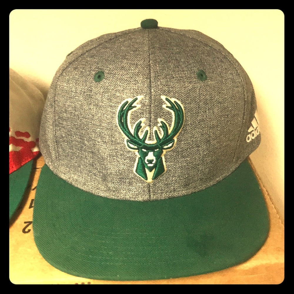 Milwaukee Bucks Adidas authentic NBA SnapBack